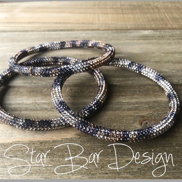 Leopard crystal bangle bracelets - Picture 2 of 4